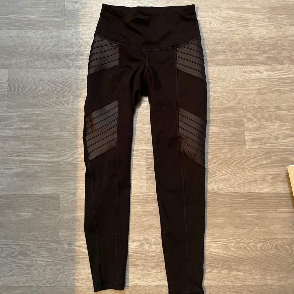 Old navy black leggings
